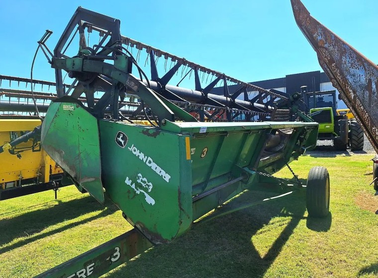 Cosechadora John Deere 1450, año 2004