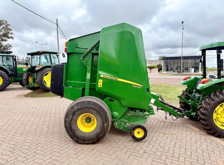Rotoenfardadora John Deere 560 M, año 2018