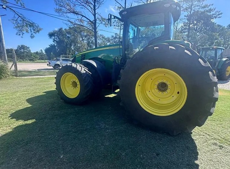 Tractor John Deere 8400 R, año 2018