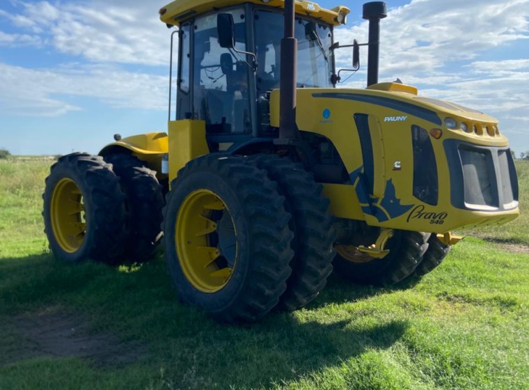 Tractor Pauny Bravo 540, año 2019