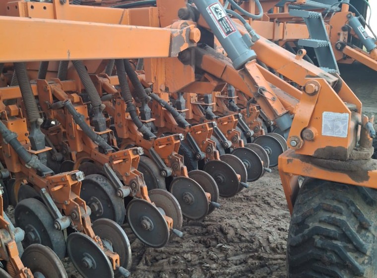 Sembradora Agrometal MXY II 47/22 #7254, año 2014