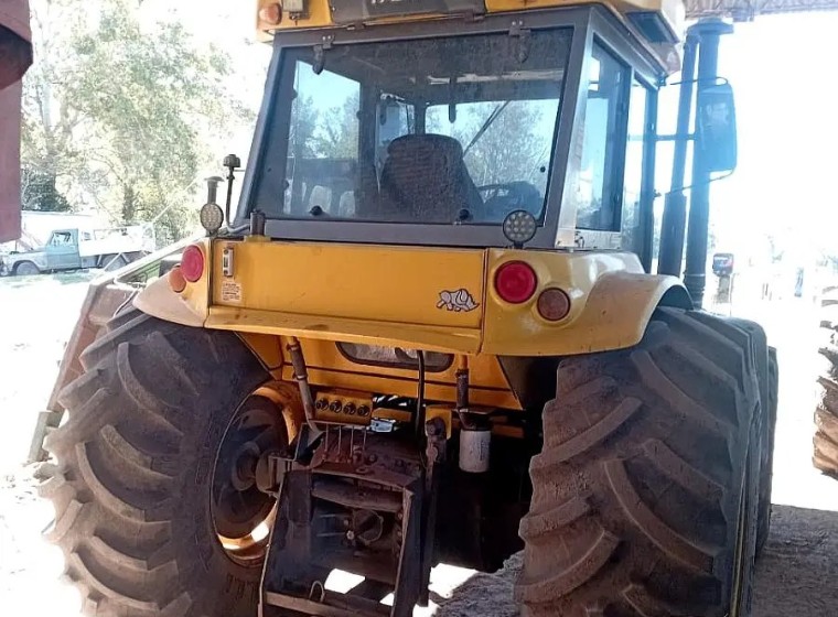 Tractor Pauny EVO 250 A, año 2014