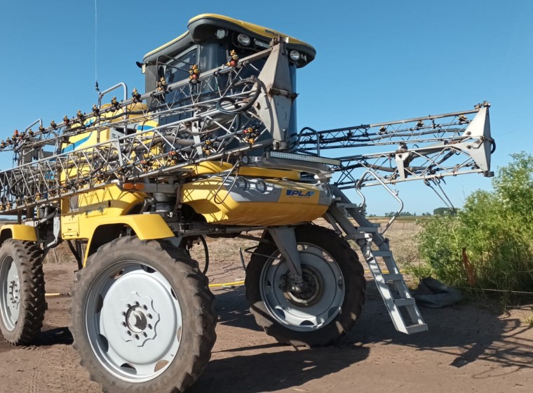 Pulverizadora Pla MAP II 3500, año 2014