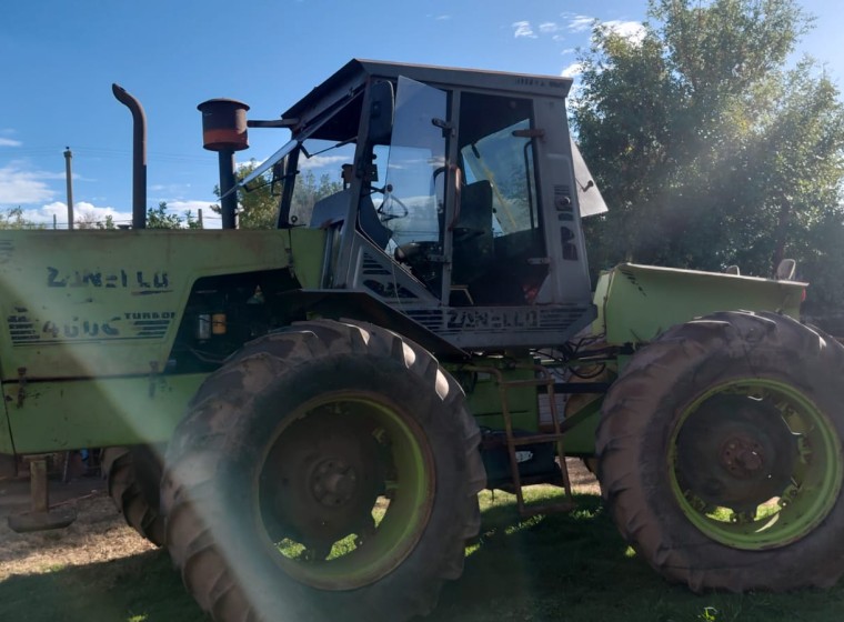 Tractor Zanello 460 C, año 1