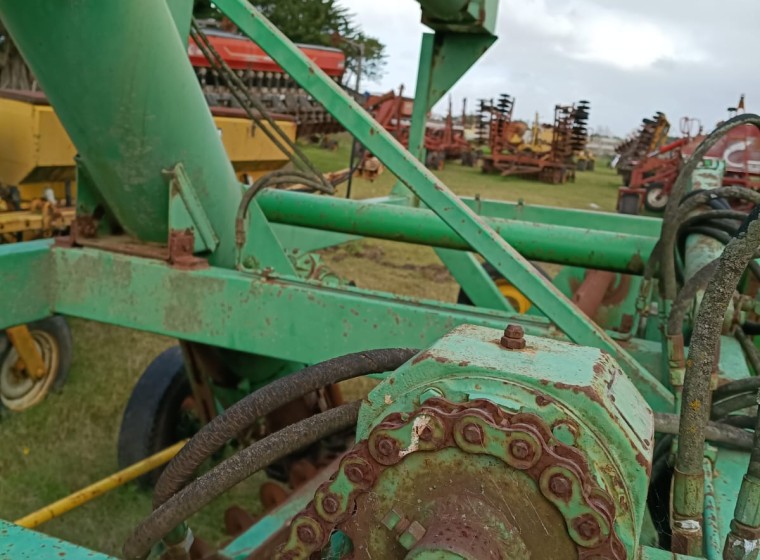 Extractora de cereales Agro eg 200, año 2007