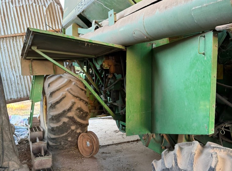 Cosechadora John Deere 1185, año 1999