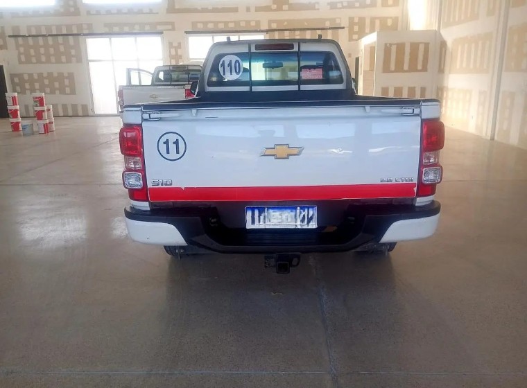 Vehículo Chevrolet S10, año 2020