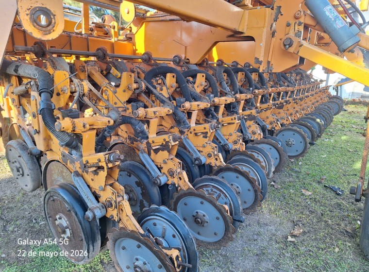 Sembradora Agrometal MXY II 31-21 #6354, año 2009