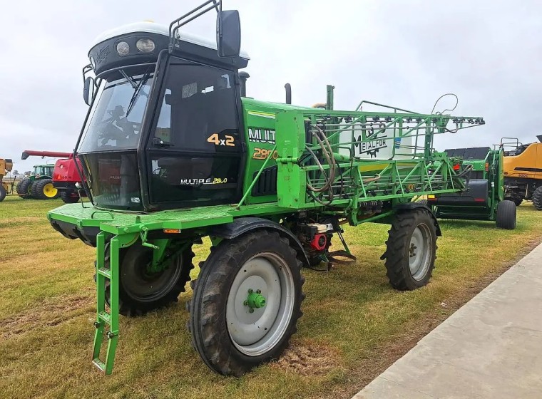 Pulverizadora Metalfor Múltiple 2800, año 2010