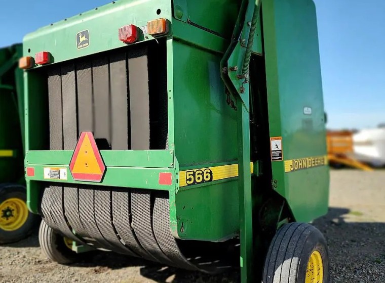 Rotoenfardadora John Deere 566, año 2015