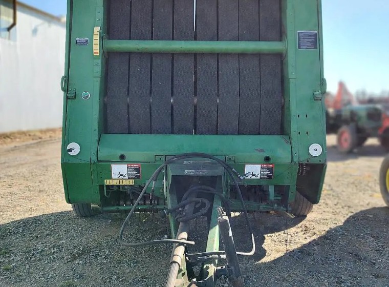 Rotoenfardadora John Deere 566, año 2015