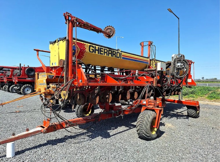 Sembradora Gherardi G300 1652, año 2011
