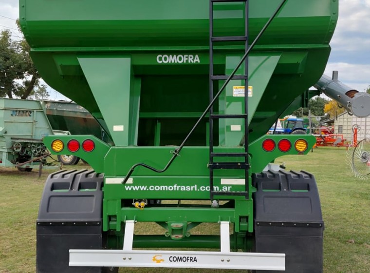 Tolva Comofra ATF26000, año 0