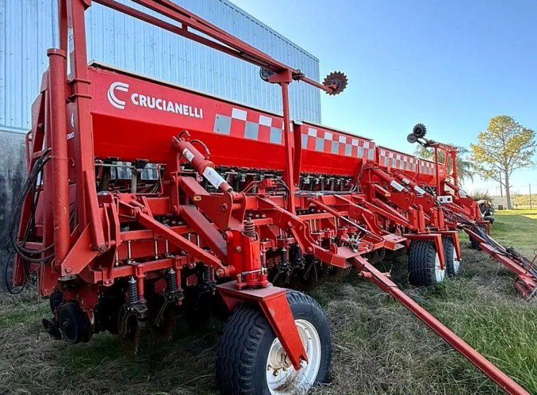 Sembradora Crucianelli Gringa 3235, año 2020