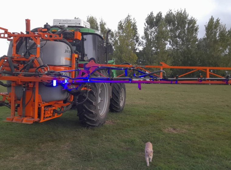 Pulverizadora Jacto Condor PJ 800 am, año 2020
