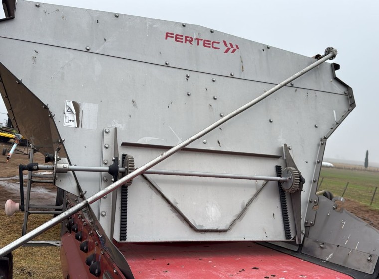 Fertilizadora Fertec 3500, año 2023