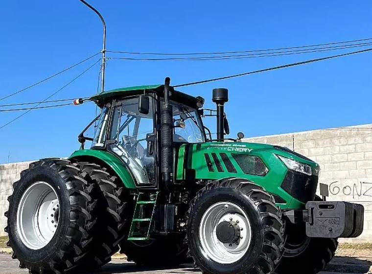 Tractor Chery RS 2204, año 0