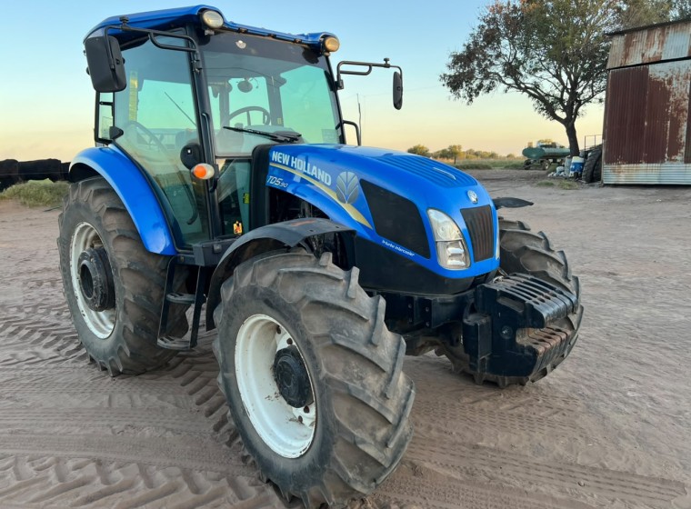 Tractor New Holland T5.90, año 2016