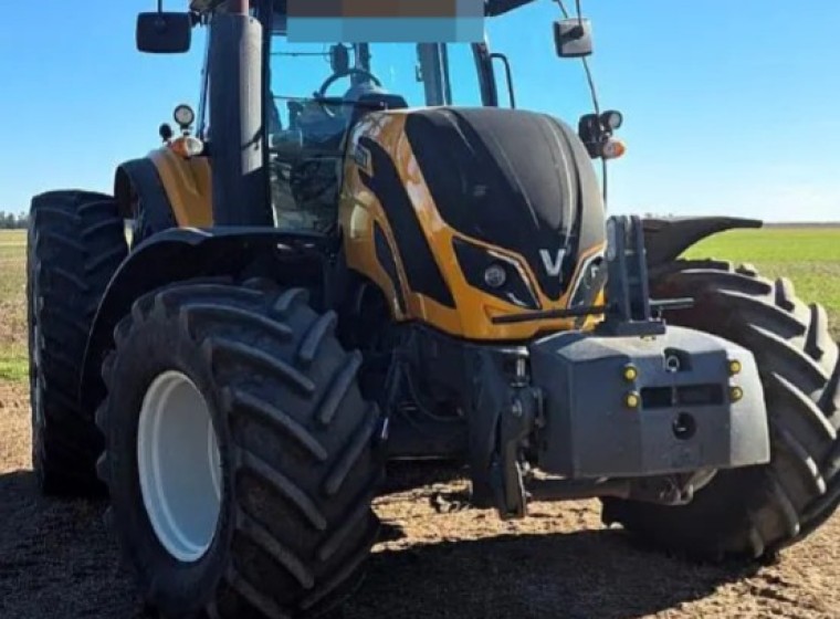 Tractor Valtra T 250, año 2019