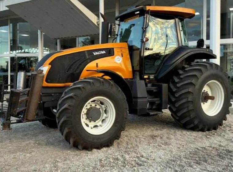 Tractor Valtra BT 170, año 2019