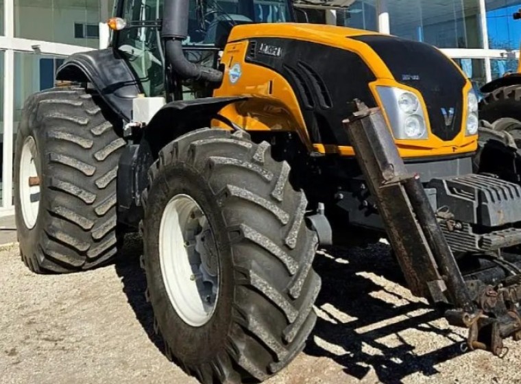 Tractor Valtra BT 170, año 2019