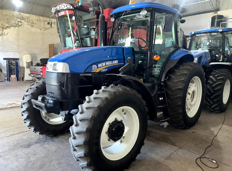 Tractor New Holland TS6.140, año 2013