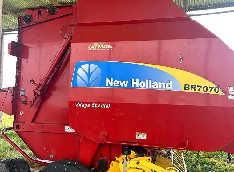 Rotoenfardadora New Holland BR7070, año 2018
