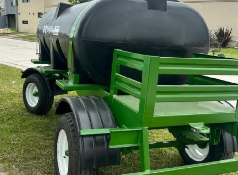 Acoplado Strupeni Agro 6500 lts, año 0