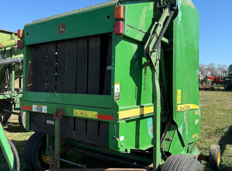 Rotoenfardadora John Deere 568, año 2011
