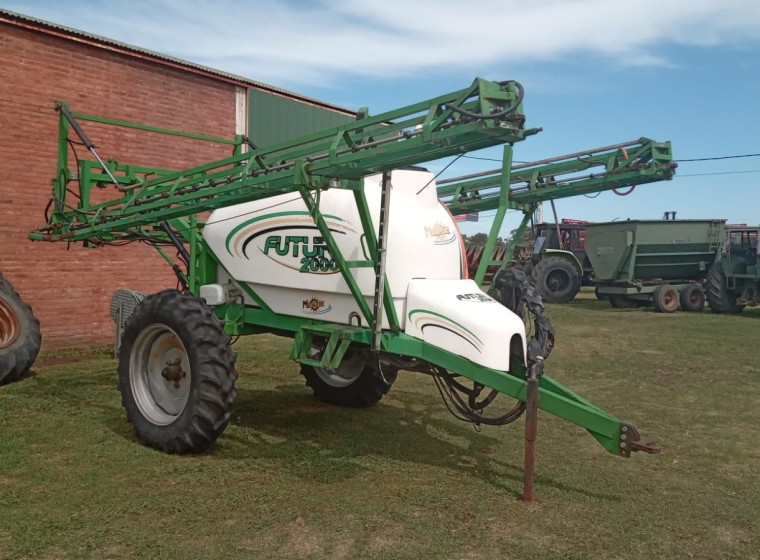 Pulverizadora Metalfor 3000, año 1