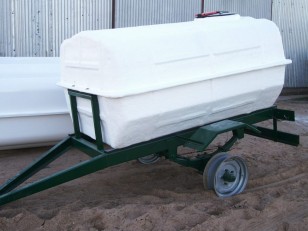 Acoplado tanque rectangular Laspiur