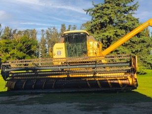 Cosechadora New Holland TC57 - Año 1998