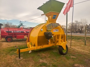 Embolsadora  de granos secos sin tractor