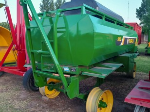 ACOPLADO TANQUE CISTERNA DE COMBUSTIBLE