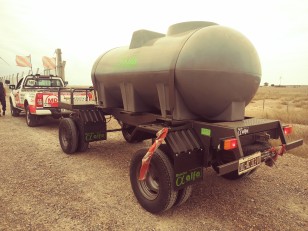 Acoplado tanque de agua 3400 lts