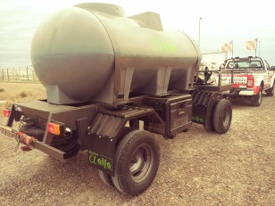 Acoplado tanque de agua 3400 lts