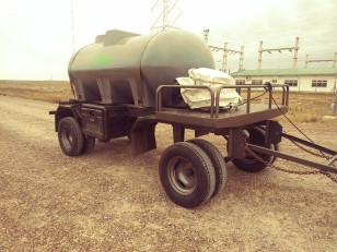 Acoplado tanque de agua 3400 lts
