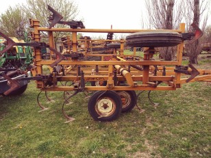Cultivador de campo Dan Car 5,50 mts