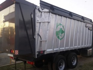 Acoplado forrajero CC2735 Akron
