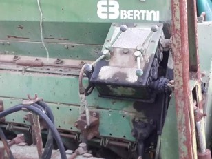 Sembradora Bertini 10000