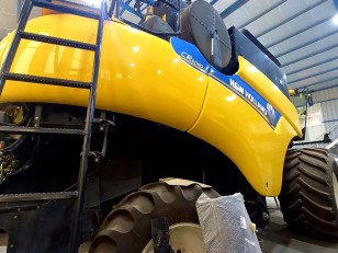 Cosechadora New Holland CR6080