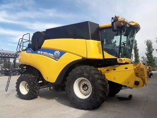 Cosechadora New Holland CR 5.85