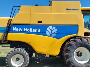 Cosechadora New Holland CS 660