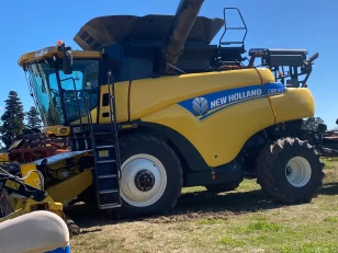Cosechadora New Holland CR 8.90