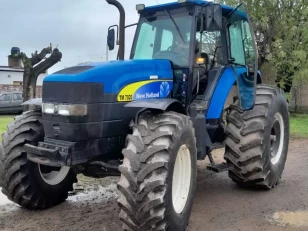 Tractor New Holland TM7020