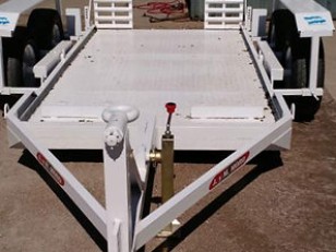 Acoplado trailer con rampa 6 Tn