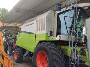 Cosechadora Claas Medion 310