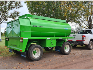 Acoplado tanque 5000 lts Rubiolo
