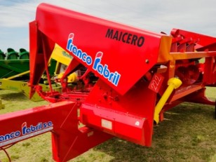 Cabezal maicero Franco Fabril 852
