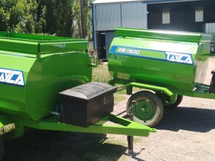 Acoplado tanque 1500 lts Tayca